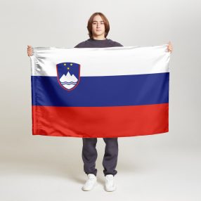 Флаг среднего размера односторонний, прямая печать Словения