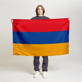 Флаг большой односторонний, Блэкаут Армения