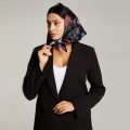 Косынка треугольная гор.рез 65х65х110см., Сатен 183 гр.кв