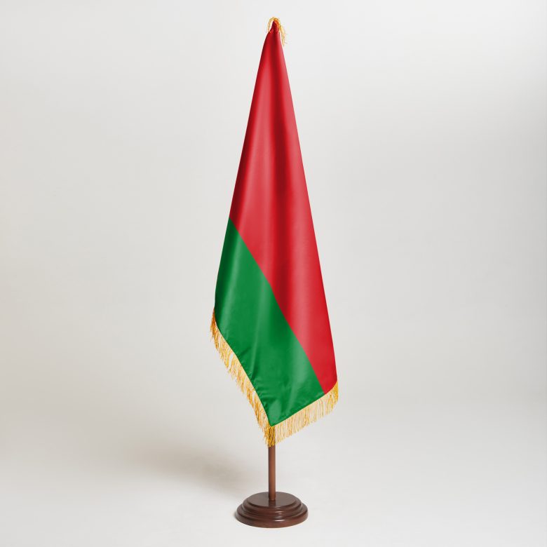 Флаг (знамя) двусторонний с дублериновой подкладкой, 100х150см