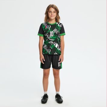 Футболка детская футбольная, горловина круглая, рукав втачной